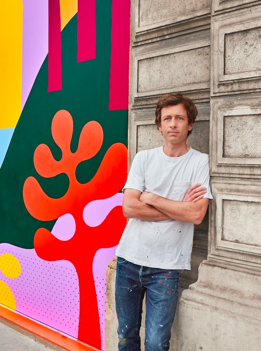 Luckylefthand adorns Louis Vuitton headquarters with “Nine Colours