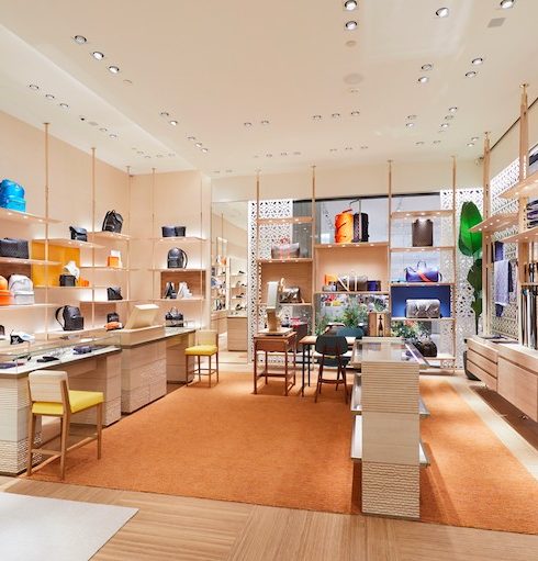 Louis Vuitton opens new store in Rotterdam’s De Bijenkorf - Numéro ...