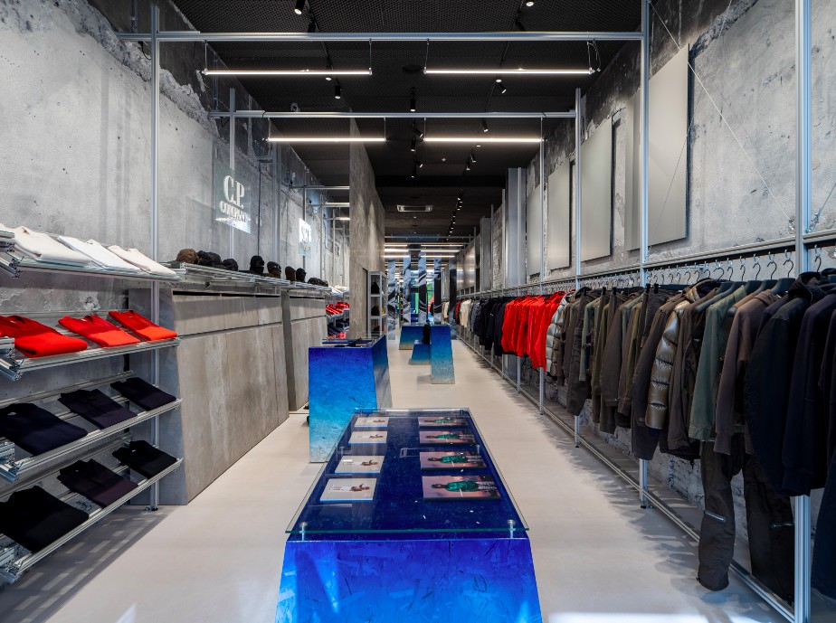 C.P. Company has opened its new flagship store in Amsterdam - Numéro ...
