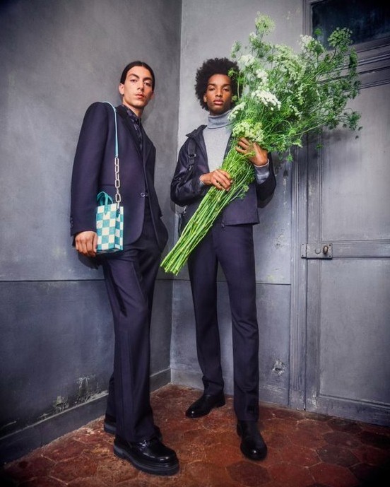 A piece of rainbow Louis Vuitton Men's Collection by Virgil Abloh Fall 2021  - Numéro Netherlands