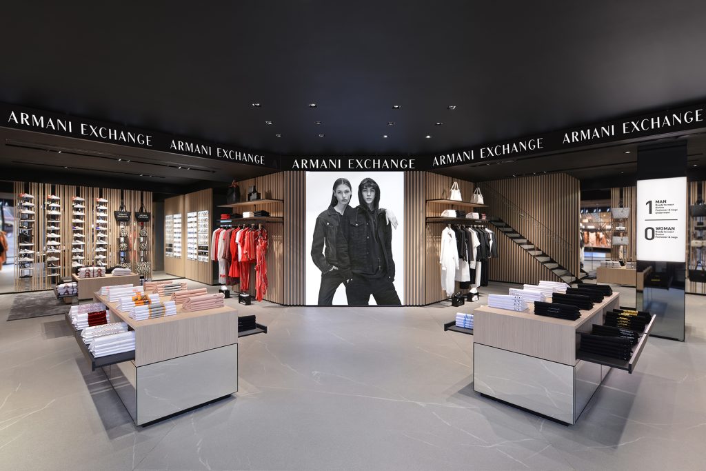 Kwijtschelding venster Keelholte THE ARMANI GROUP OPENS THE FIRST A|X ARMANI EXCHANGE STORE IN AMSTERDAM -  Numéro Netherlands